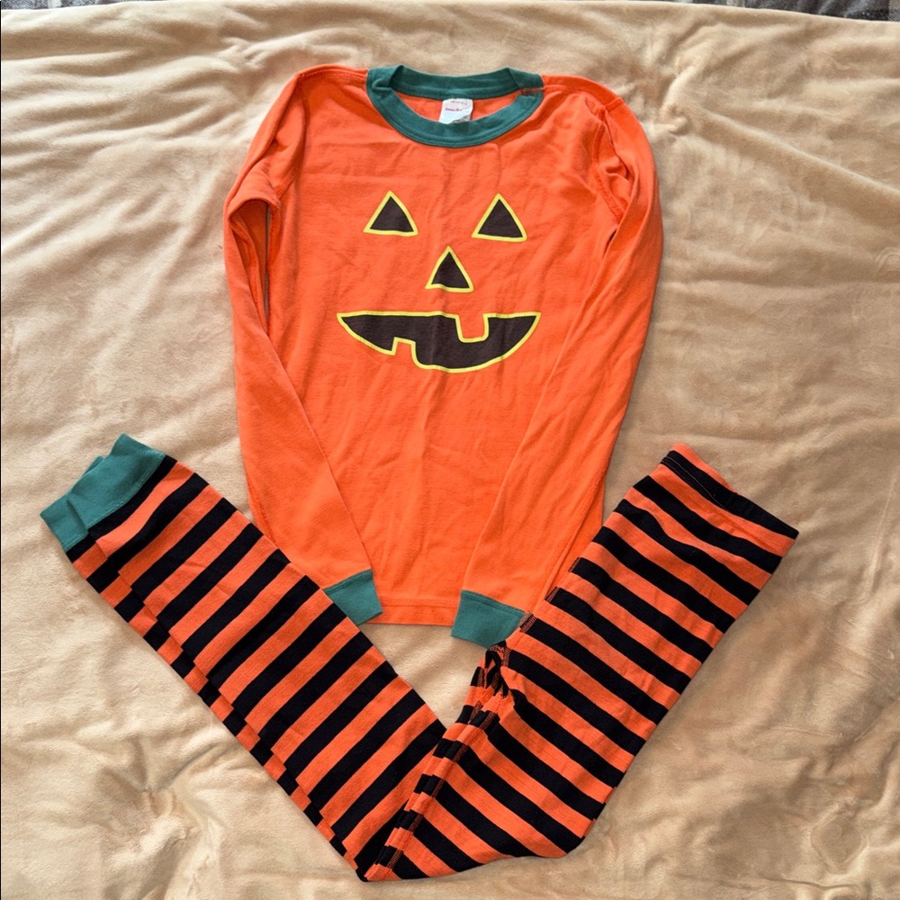 Hanna Andersson Pumpkin Youth PJ set - 14